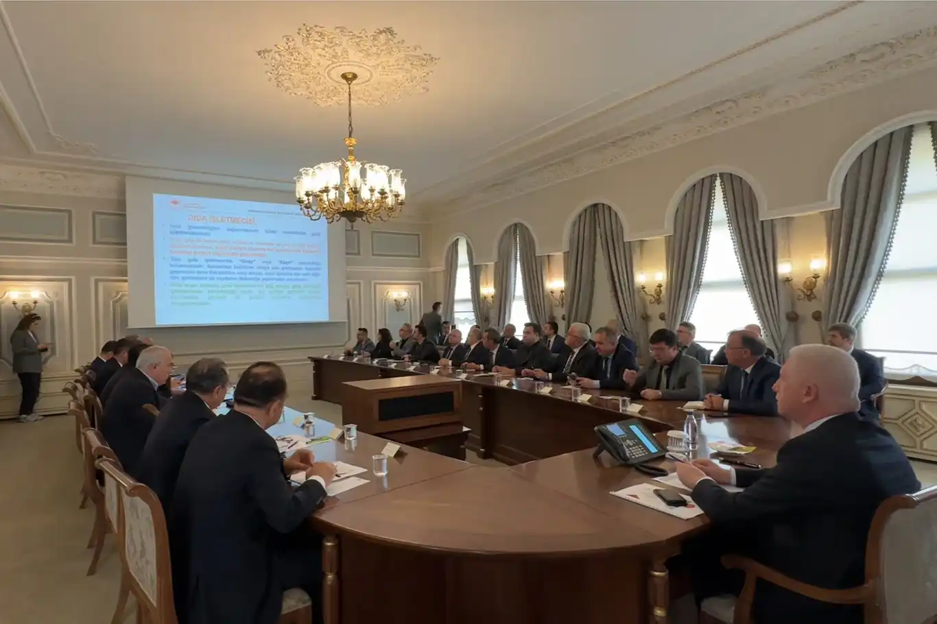 İstanbul Valiliği'nden gıda güvenliği toplantısı 