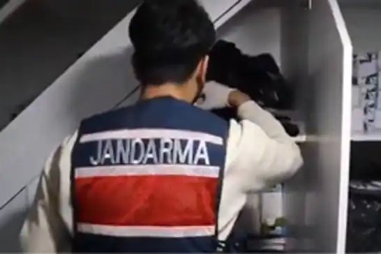 Tarsus’ta geniş çaplı asayiş ve huzur uygulaması: 32 şüpheli yakalandı