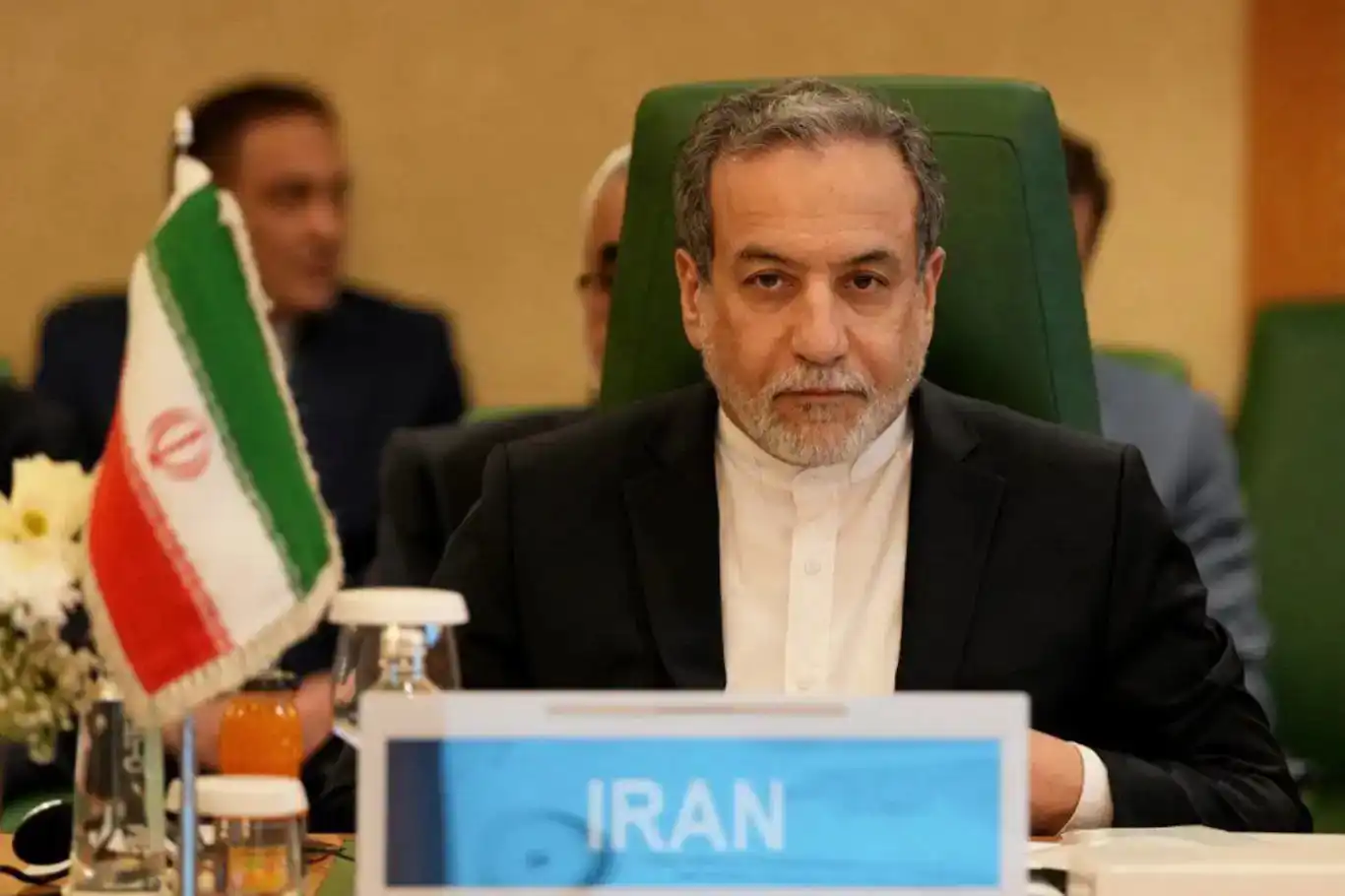 إيران: لن نتفاوض بشأن برنامج الصواريخ ولا إمكانية للتخلي عن تخصيب اليورانيوم إيران: لن نتفاوض بشأن برنامج الصواريخ ولا إمكانية للتخلي عن تخصيب اليورانيوم