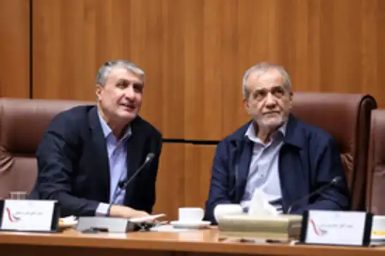 الرئيس الإيراني بزشكيان: سنعيد بناء المنشآت النووية بشكل أقوى