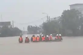 ژمارەی مردووان لە لافاوەکانی ڤێتنام بۆ ٤١ کەس بەرزبووەوە