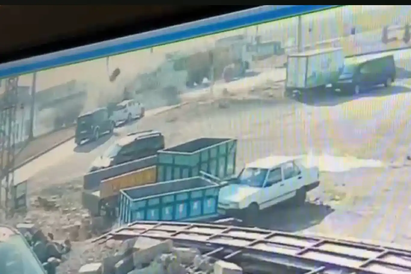 Diyarbakır’da 4 kişinin öldüğü kaza kameralara yansıdı