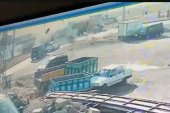 Diyarbakır’da 4 kişinin öldüğü kaza kameralara yansıdı
