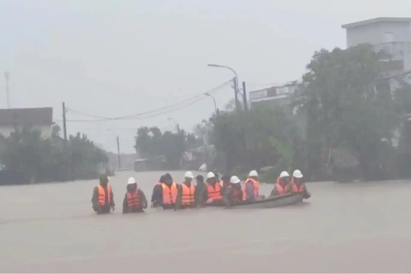Hejmara qurbaniyên lehiyên Vîetnamê gihîşt 41 kesan