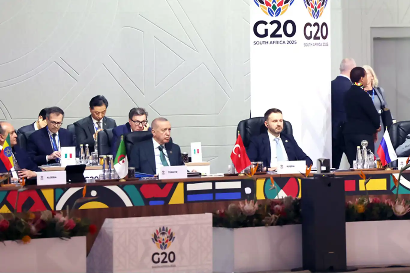 Erdoğan calls for deeper international cooperation to revive global trade at G20 summit