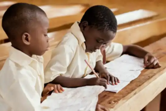 نيجيريا.. 50 طالبًا من بين 303 مختطفين ينجحون في الفرار والعودة إلى منازلهم