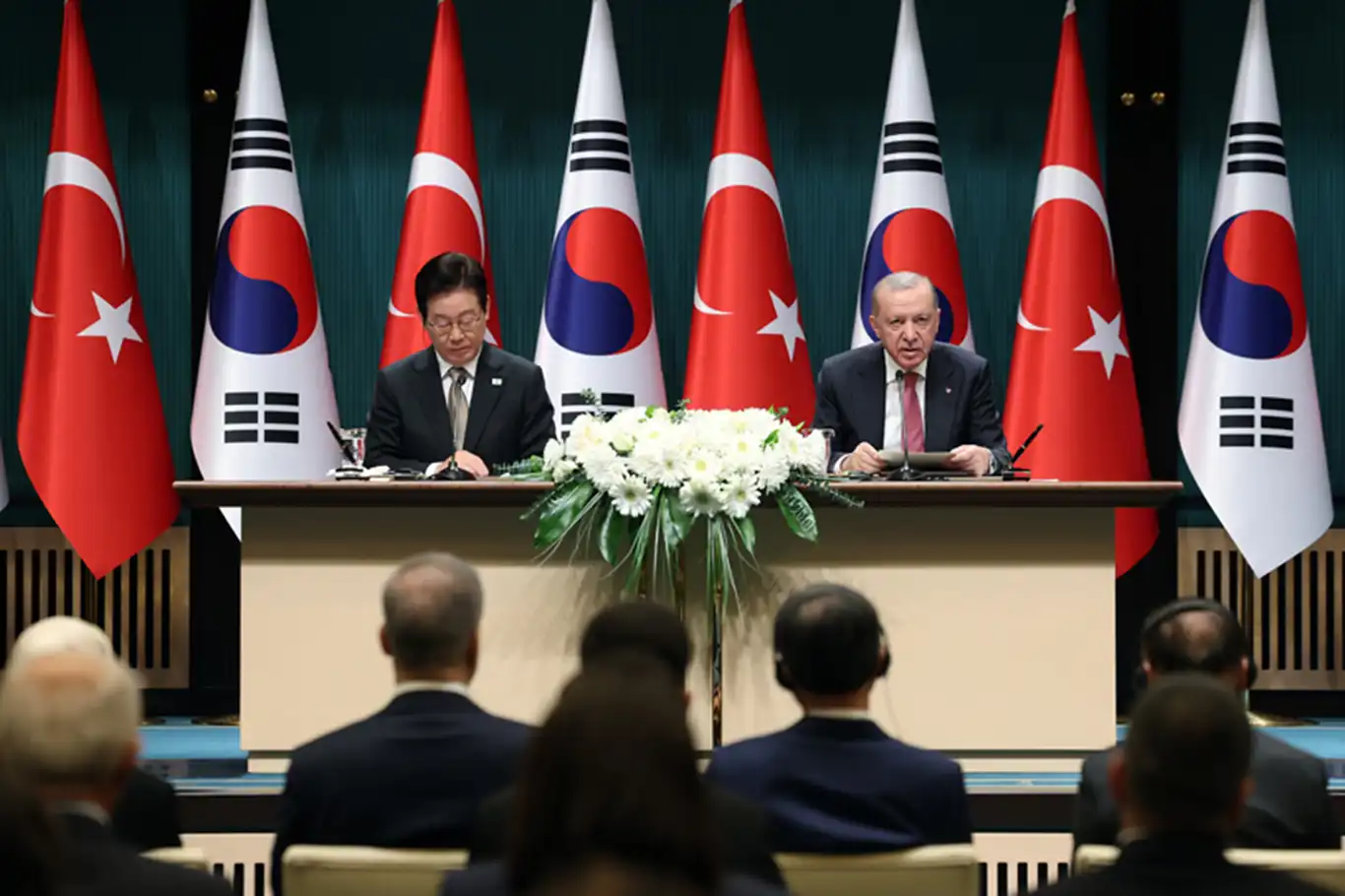 Erdoğan: Nükleer güç santrali kurulması konusunda Güney Kore ile görüşmelerimiz sürüyor