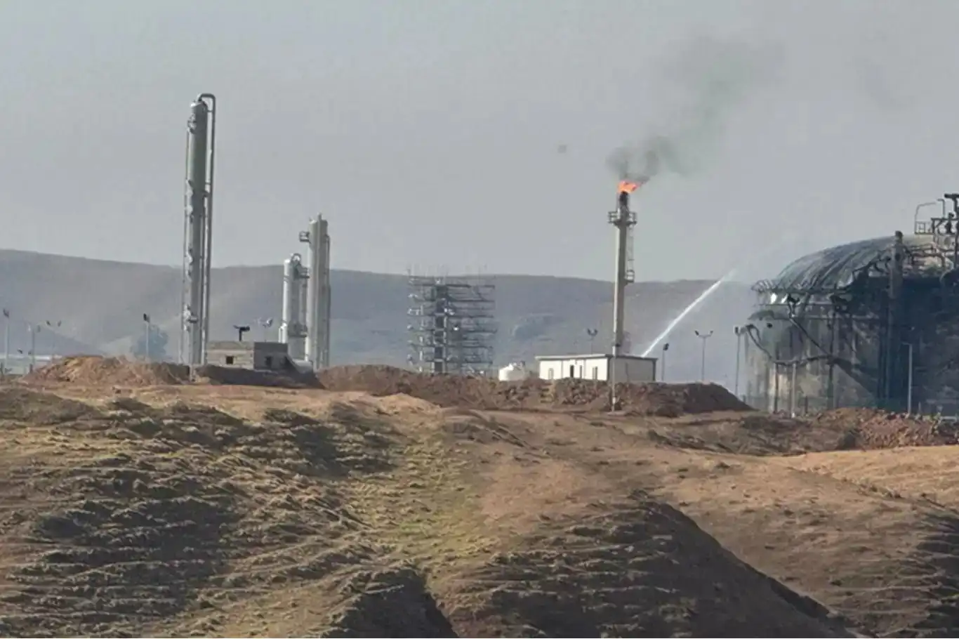 Drone attack halts production at Iraq's Khor Mor gas field, triggering massive power outages