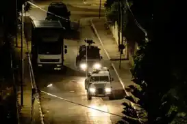 دەستبەسەرکردن و برینداربوونی چەند فەلەستینییەک لە هێرشەکانی داگیرکەران بۆ کەناری ڕۆژئاوا