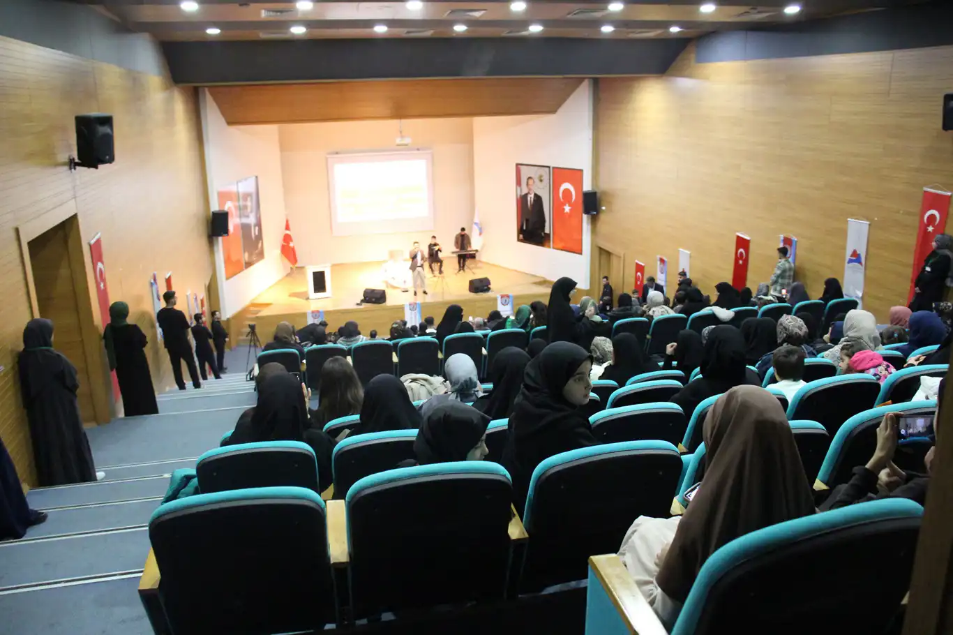 Ağrı'da Hz. Mus'ab Bin Umeyr Konferansı gerçekleştirildi