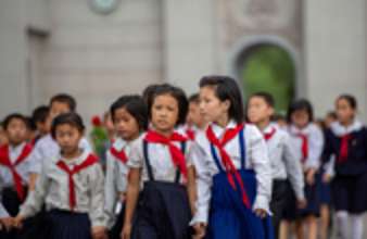 تدريس اللغة الروسية أصبح إلزاميا في مدارس كوريا الشمالية