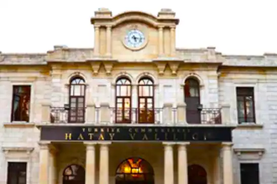 Hatay Valiliği: “depremzedenin konteynerden tahliye edildiği” iddiaları gerçeği yansıtmıyor