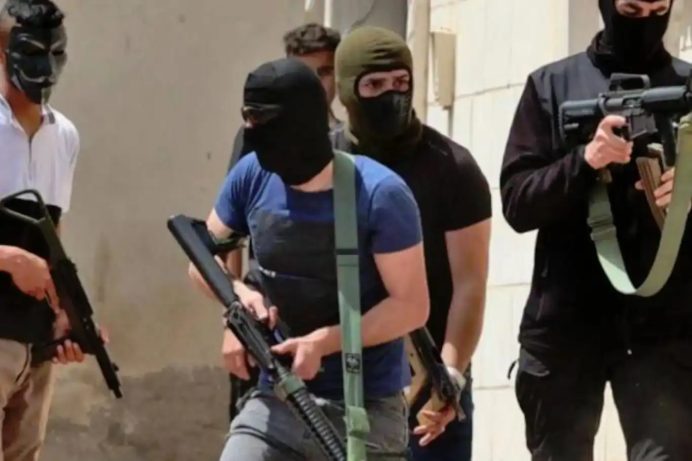 واحد امنیتی مقاومت، به مبارزان مقاومت کرانه باختری هشدار داد که محتاط باشند