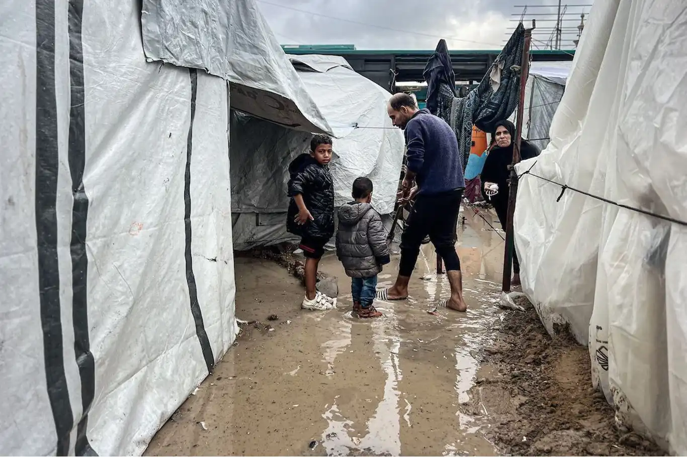 UNICEF Gazze'deki çocuklar için "kış" uyarısında bulundu