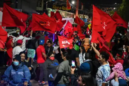 هندوراس تتجه إلى صناديق الاقتراع لاختيار رئيس جديد وسط منافسة محتدمة