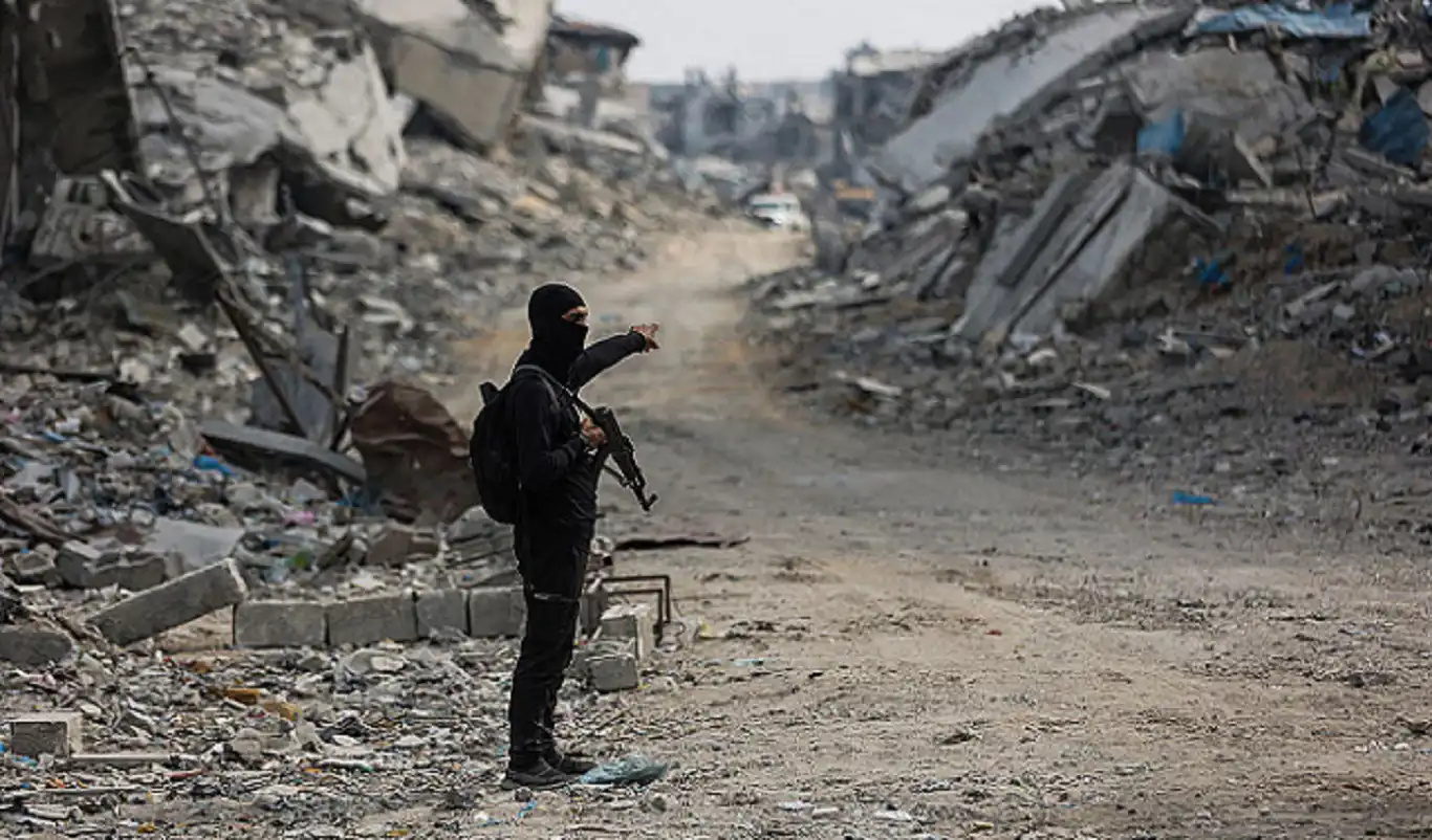 نتنياهو يرفض مرورًا آمنًا لعناصر حماس العالقين غرب "الخط الأصفر"