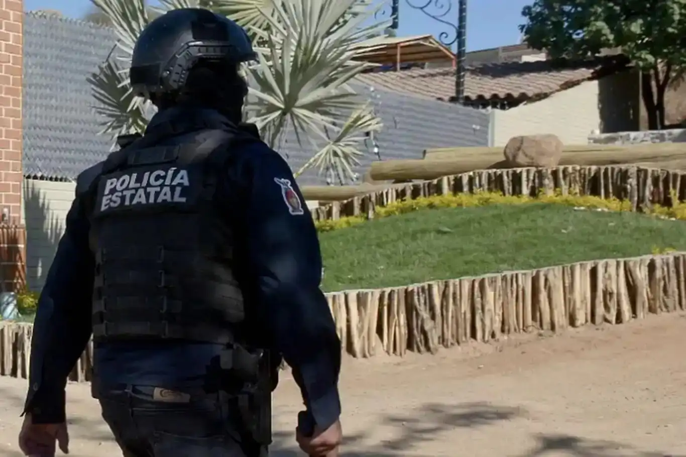 Seven killed, five severely injured in bar shooting in central Mexico