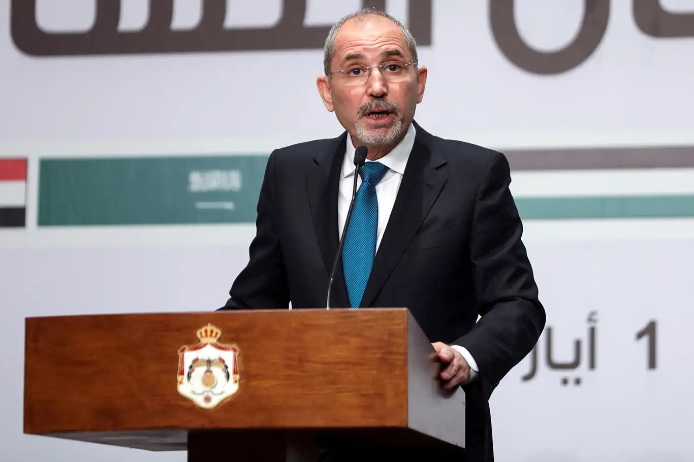 Jordanian FM urges collective effort to protect Gaza civilians