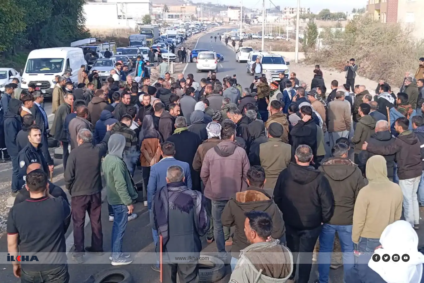 Cotkarên heywanan bi daxwaza vekirina bazara heywanan rê girtin