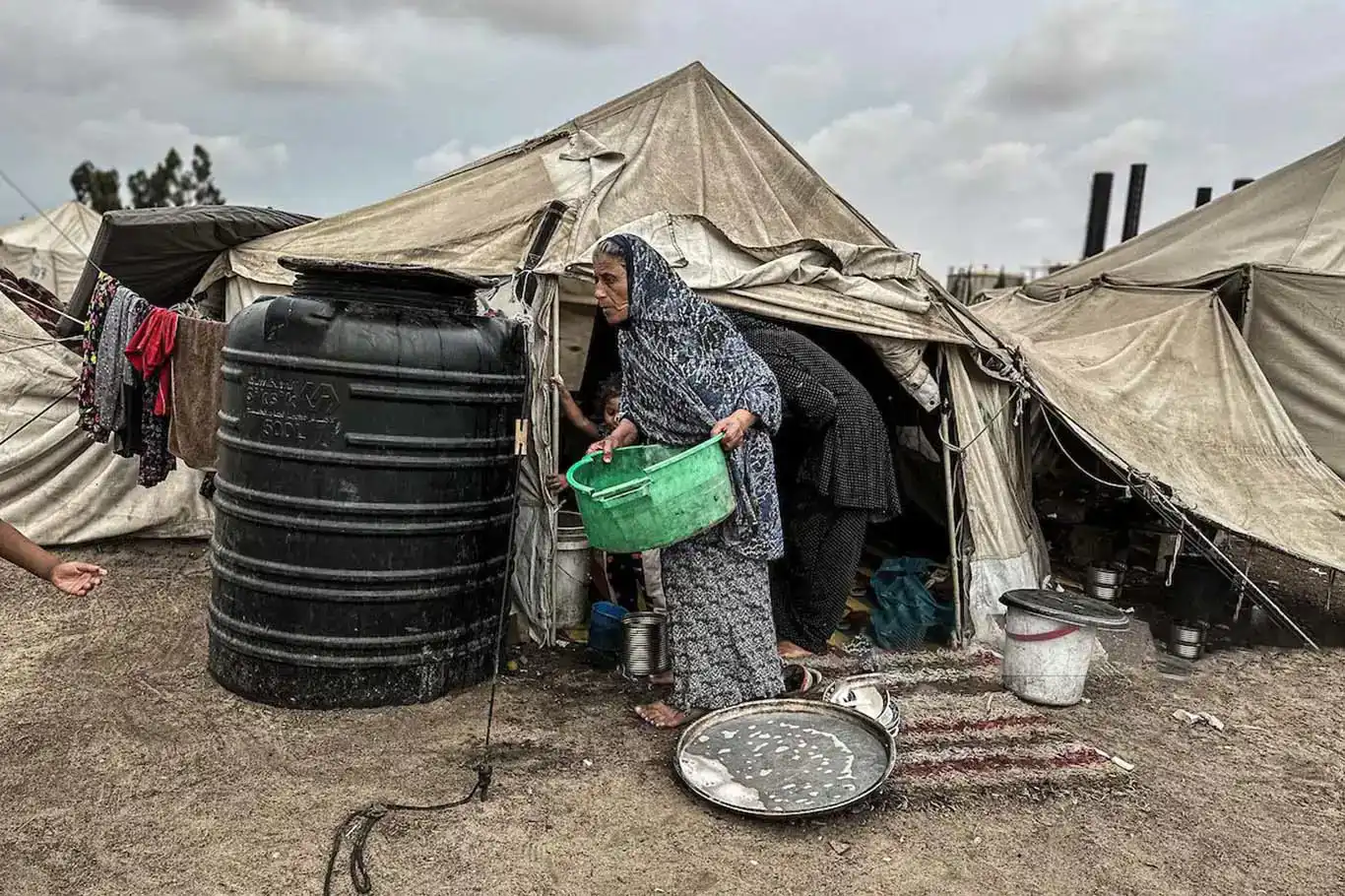 هشدار فروپاشی در غزه خطرات بیماری‌های واگیردار، گرسنگی و بهداشت در میان آوار نسل‌کشی