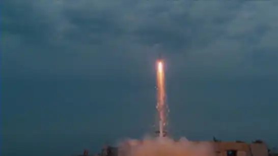 تركيا تنجح في اختبار صاروخ دفاع جوي متوسط المدى للمنصات البحرية