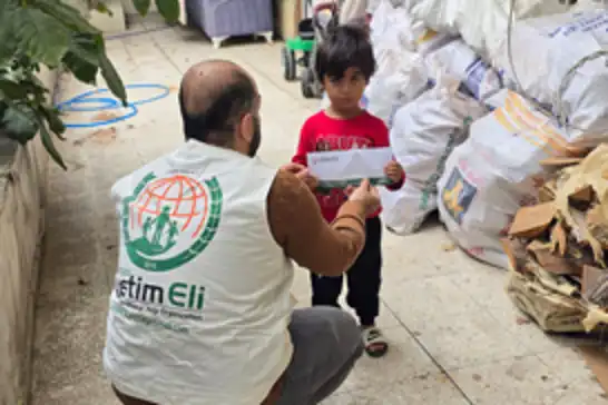 Avrupa Yetim Eli Kahramanmaraş’ta yetim ve ihtiyaç sahibi ailelere nakdi yardımda bulundu