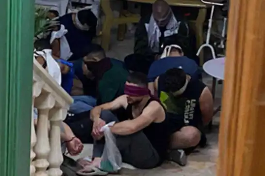 Siyonist işgalciler Mughayir'i bastı: Çok sayıda alıkoyma