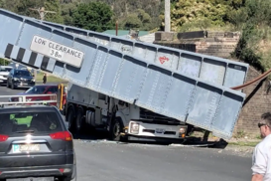 Australia: Bridge collapses after truck crash in New South Wales, killing one