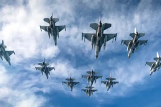 Hollanda'dan Romanya'ya 18 adet F-16 uçağı tedariği