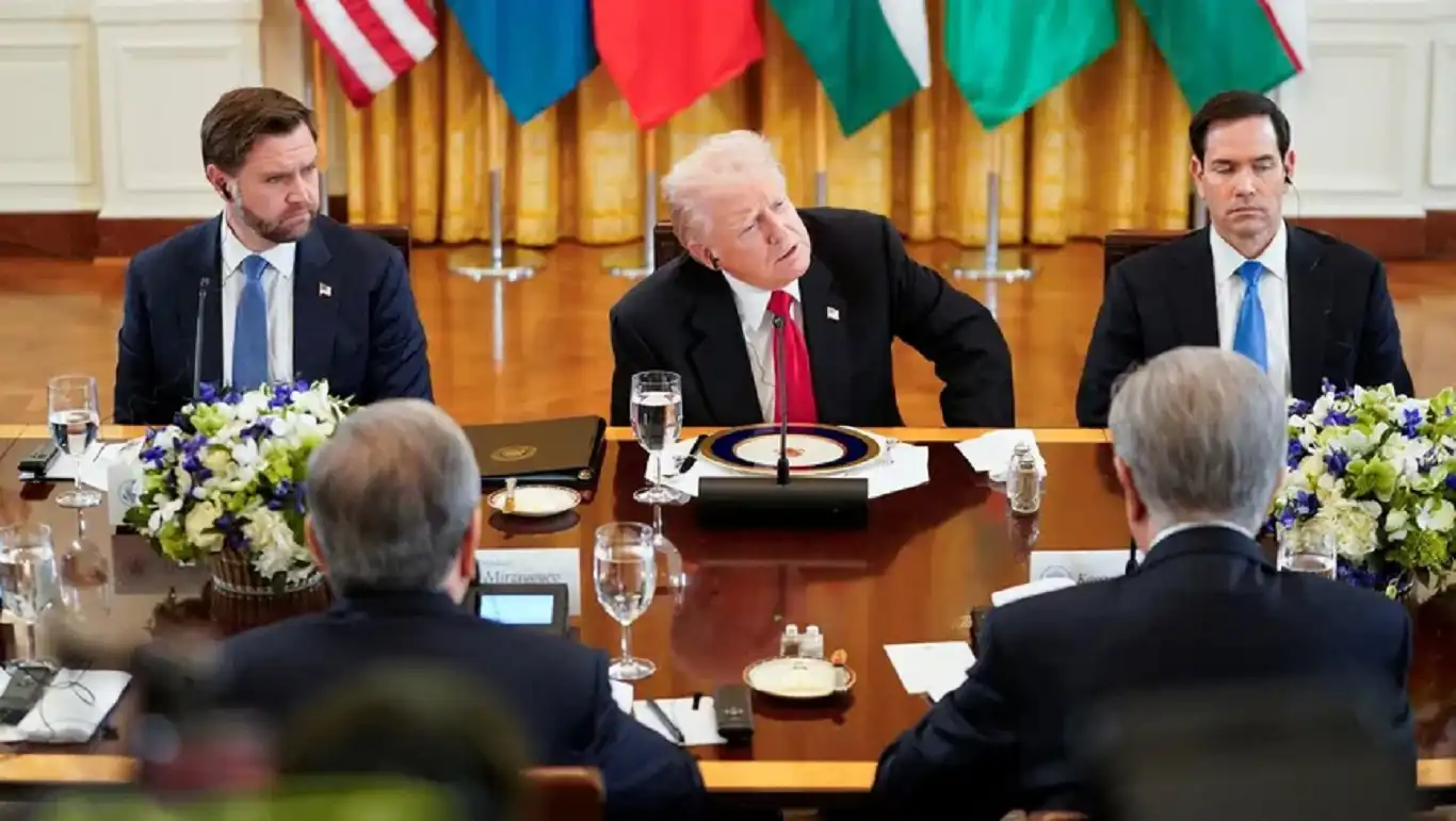 ترامب يعلن انضمام كازاخستان إلى اتفاقات أبراهام