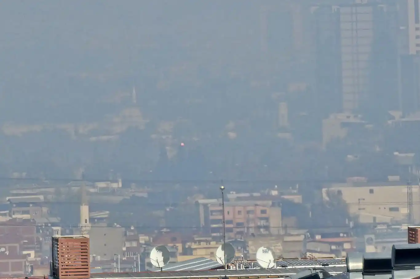 Bursa’da sis etkili oluyor