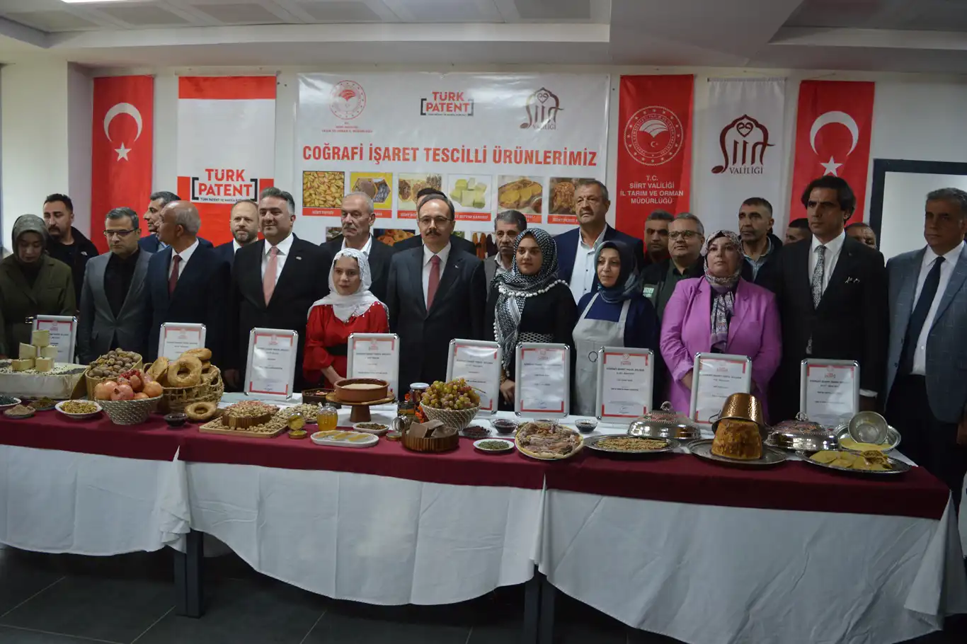 Siirt’in coğrafi işaretli ürünlerine bir yenisi daha eklendi: Pervari balı Avrupa yolcusu