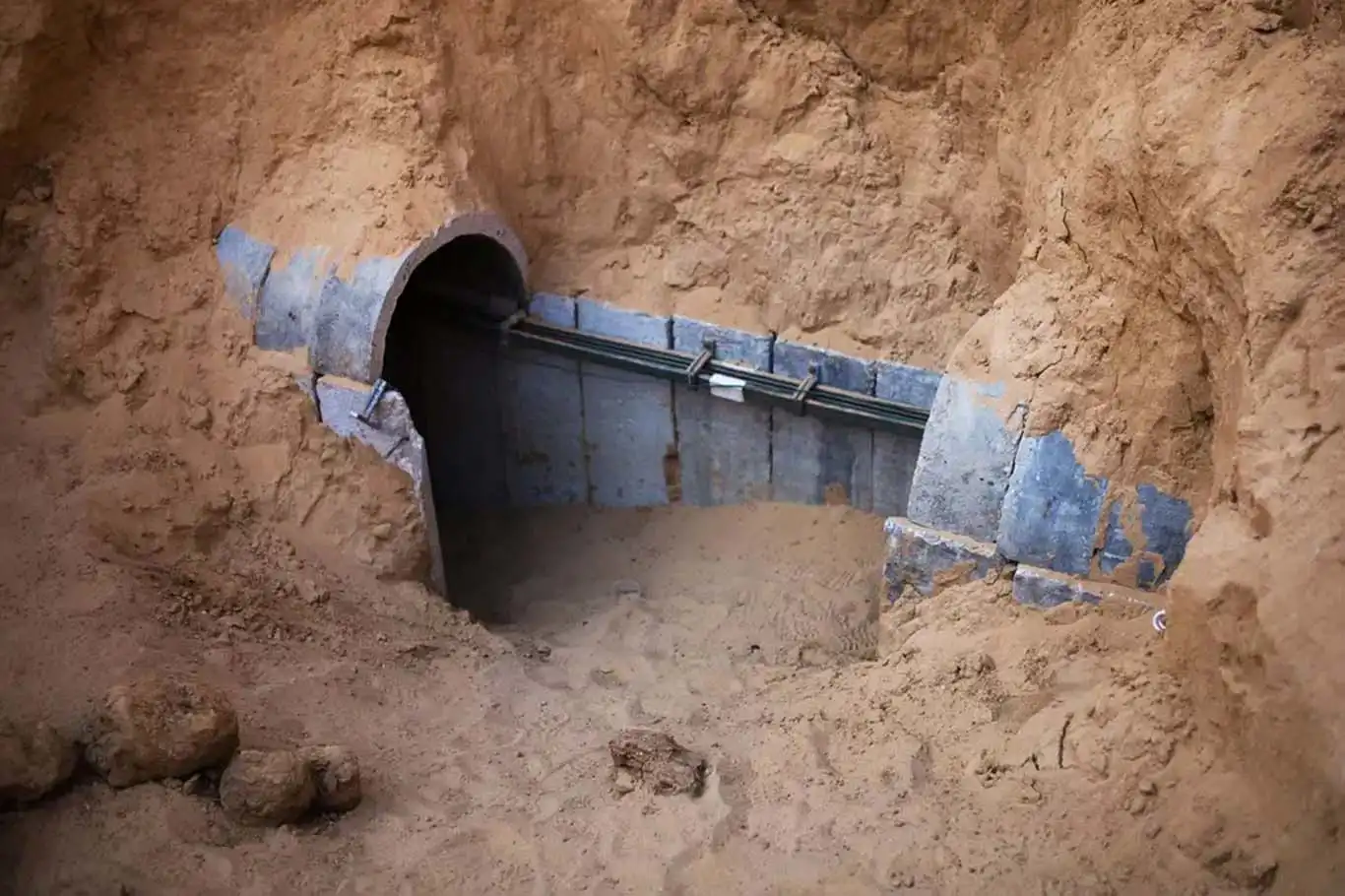 Siyonist rejim: Gazze'deki tüneller son tünele kadar yok edilecek