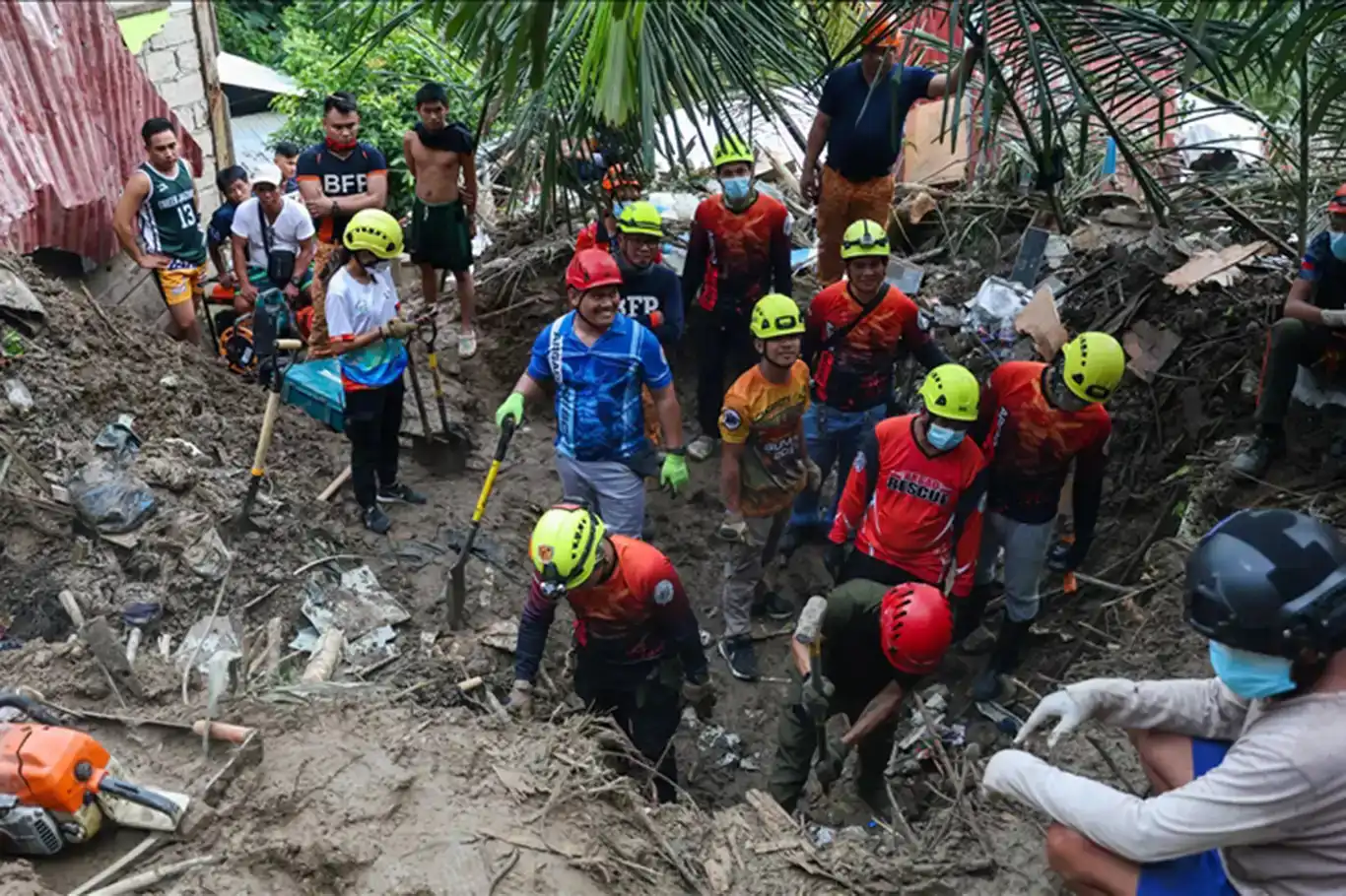 إعصار "كالمايغي" يضرب الفلبين: 224 قتيلاً و109 مفقودين