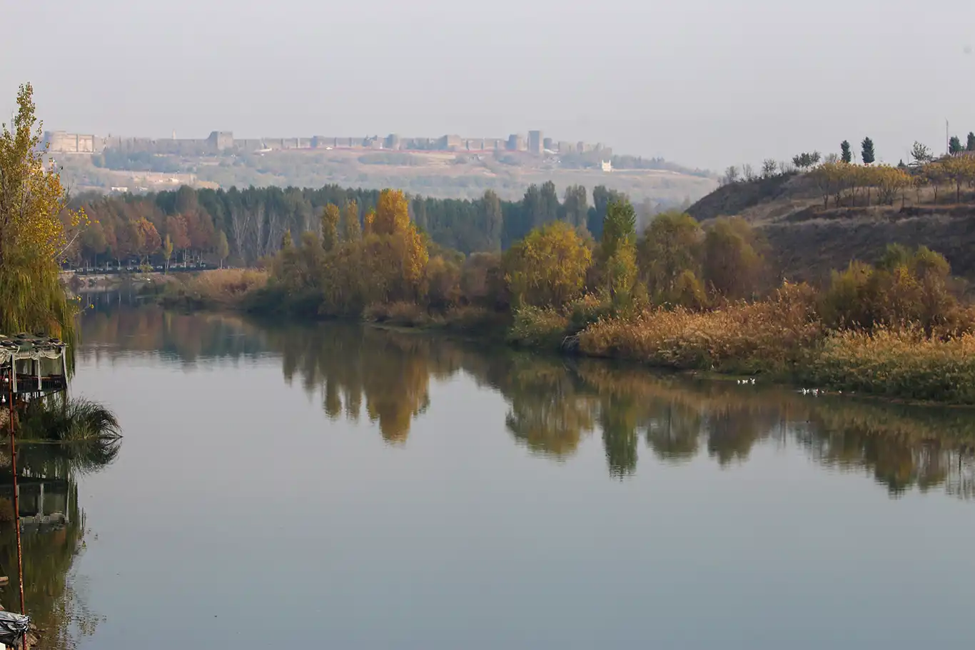 Diyarbakır'da sonbahar renkleri şehri süsledi