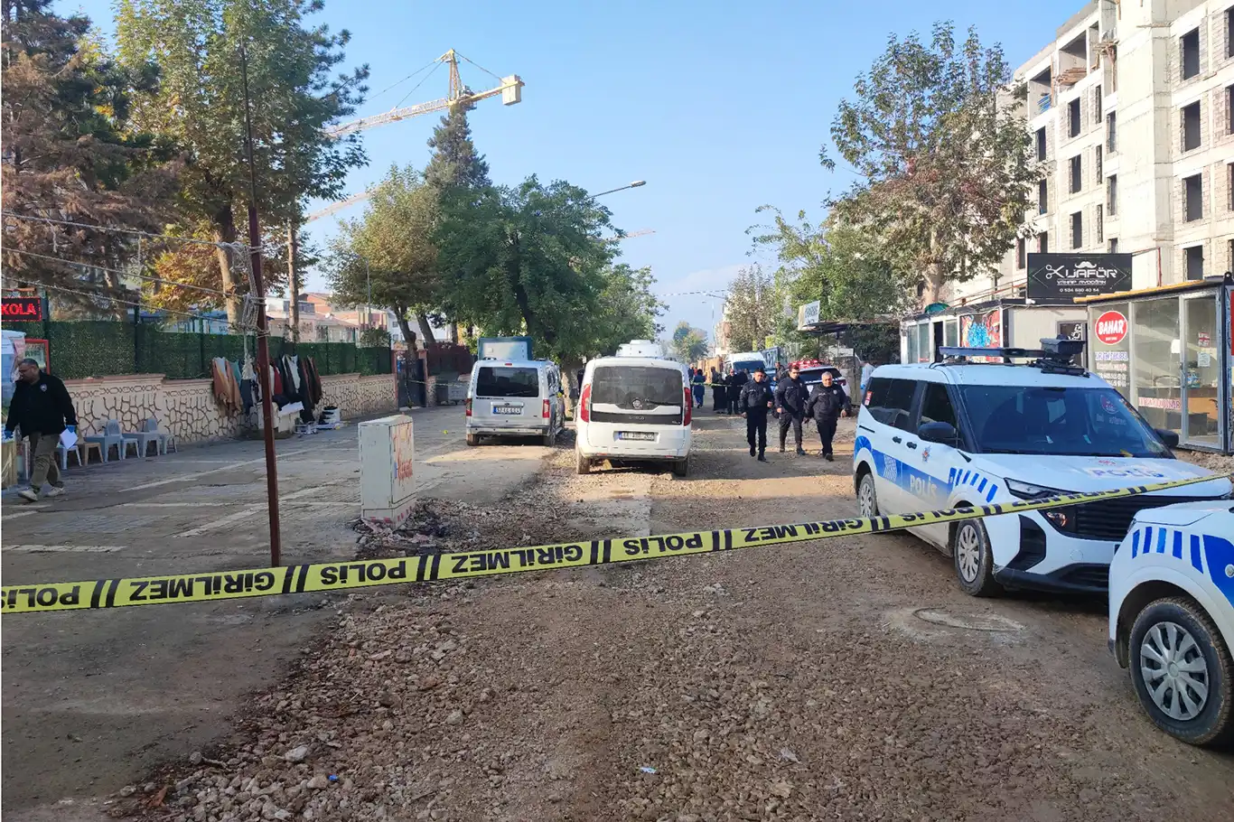 Malatya'da esnaf arasında silahlı kavga: 3 yaralı