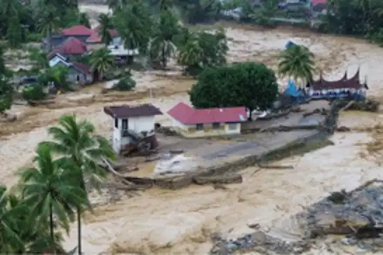 Deadly floods and landslides in Indonesia leave 604 dead, hundreds missing