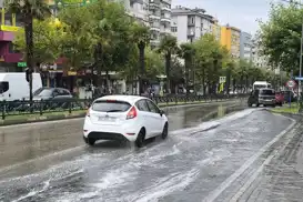 Yağışlı havalar trafikte riskleri artırıyor!