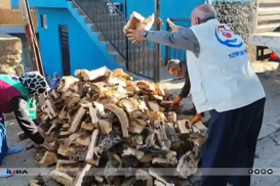 Orphans Foundation delivers winter firewood aid to families in Diyarbakır
