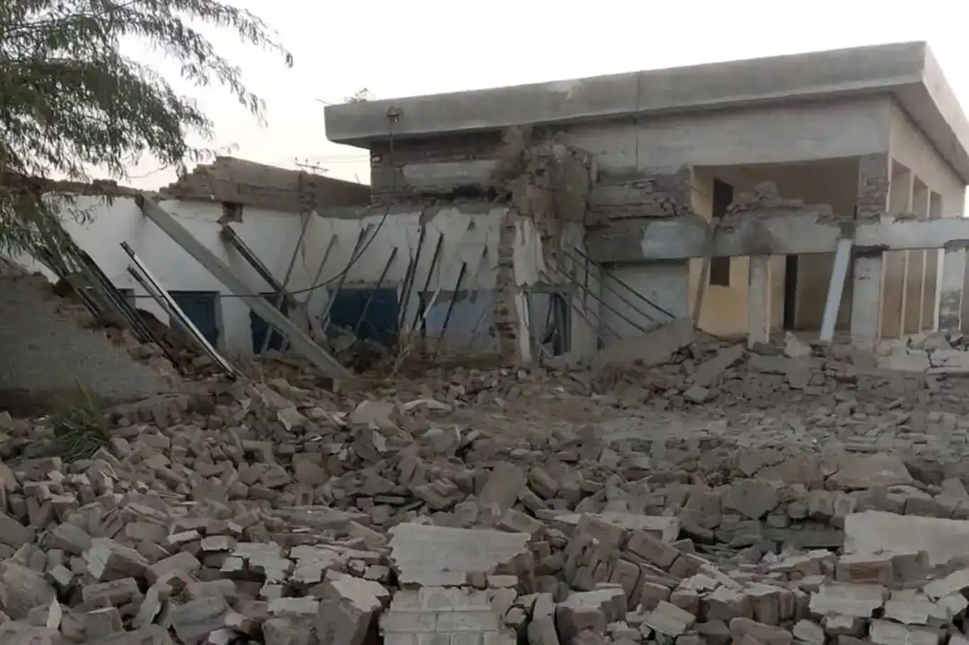 Li Pakistanê cîsmekî ku zarokên medreseyê dîtin teqîya: 2 mirî, 16 birîndar