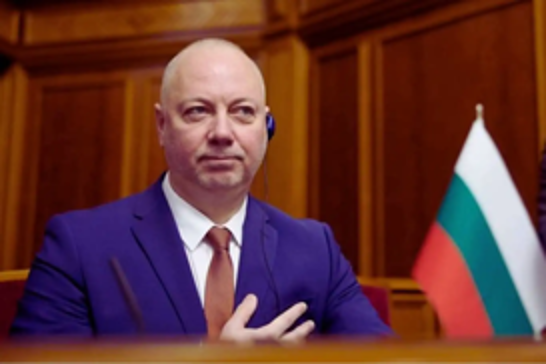 Bulgaria’s PM Rossen Jeliazkov resigns after mass anti-corruption protests