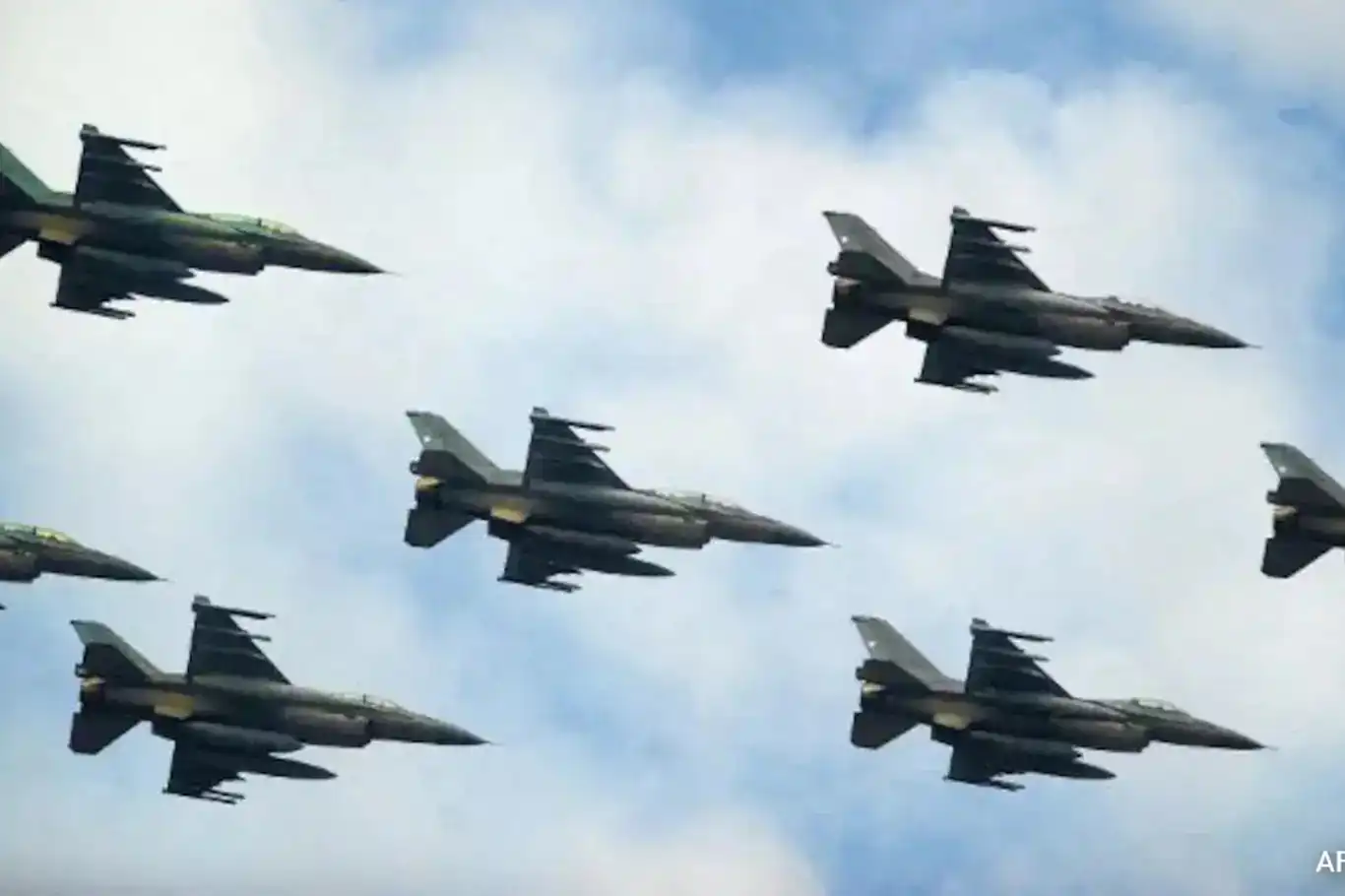 Emrîkayê ji firotina teknolojîya leşkerî ya ji bo nûkirina F-16yan ji Pakistanê re got temam