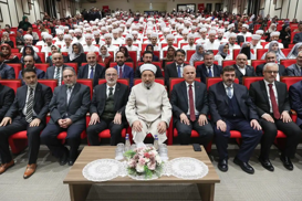 أربا غوش: التمسّك بالقرآن والسُّنّة هو السبيل لعبور التحدّيات في زمن التحوّلات الثقافية