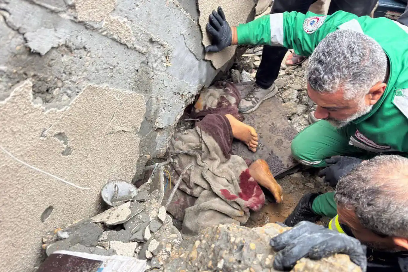 Gazze'de dondurucu soğuklar nedeniyle 9 Filistinli şehit oldu