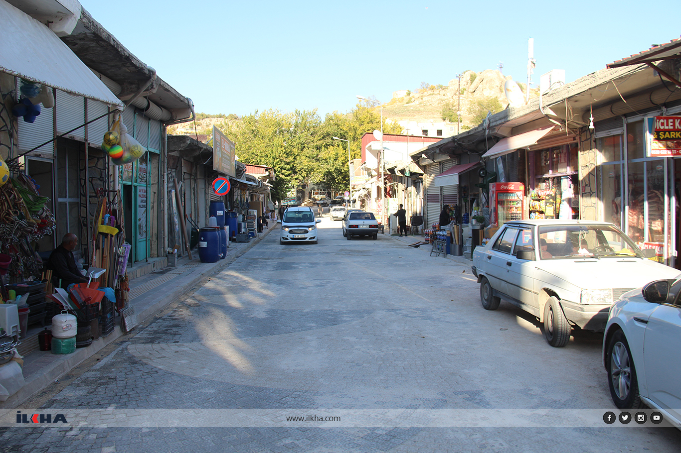 ef3293b5-333f-4d91-85b2-fafd1391fb03