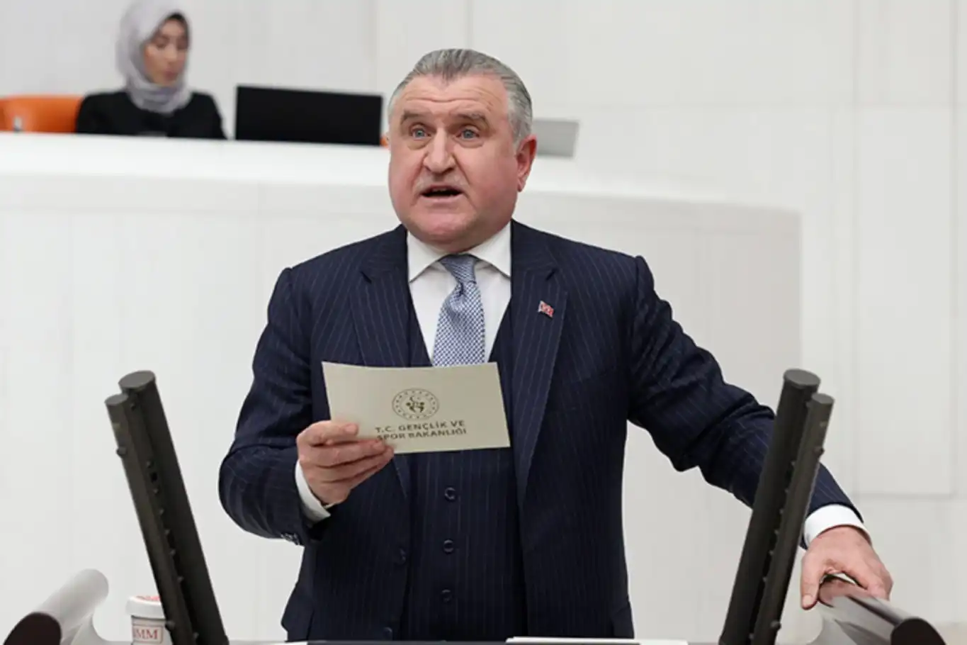 Gençlik ve Spor Bakanı Bak, TBMM Genel Kurulunda bakanlığının 2026 yılı bütçesini sundu