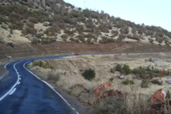 Çermik-Çüngüş yolu genişletme çalışması 2 yıldır tamamlanmayı bekliyor