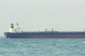 نيجيريا تنفي صلتها بناقلة نفط احتجزتها القوات الأميركية