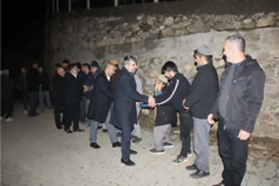 HÜDA PAR Milletvekili Dinç, Elazığ'da köy halkını ziyaret etti