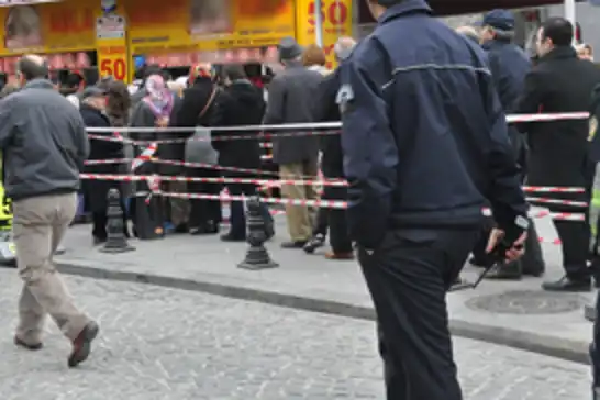 Cami önlerinde piyango ve şans oyunları biletlerinin satışı yasaklandı